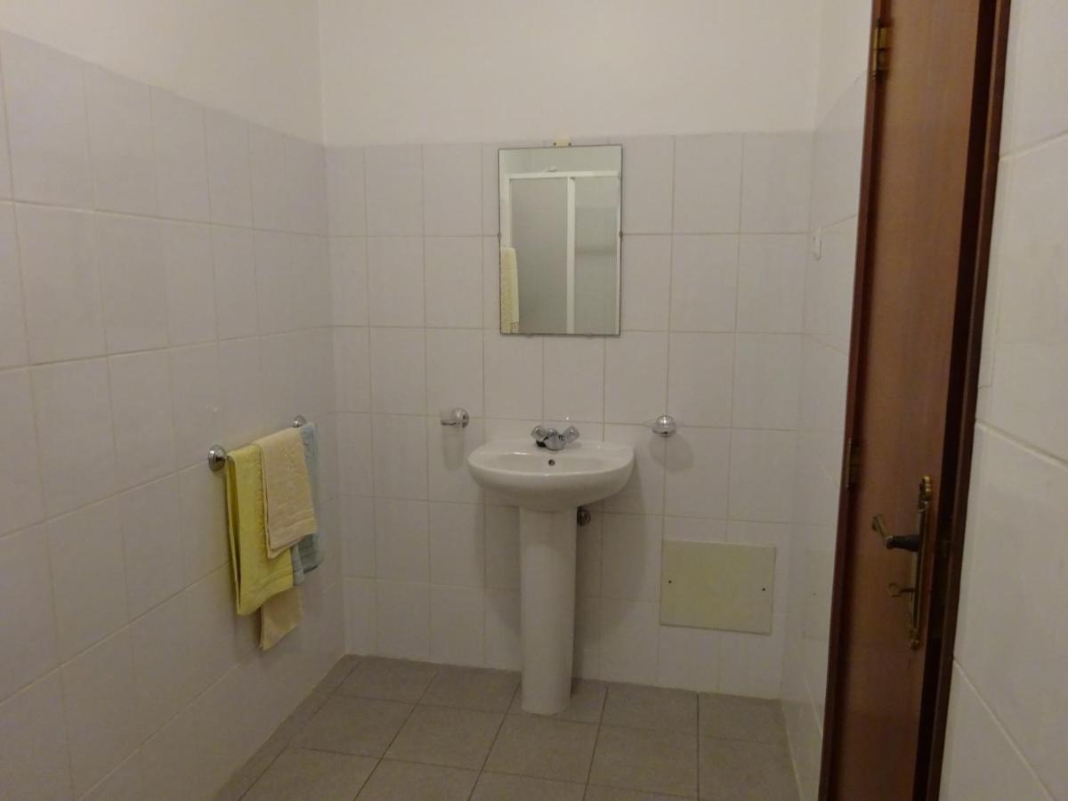 Hospedaria Lampiao Penacova Bagian luar foto