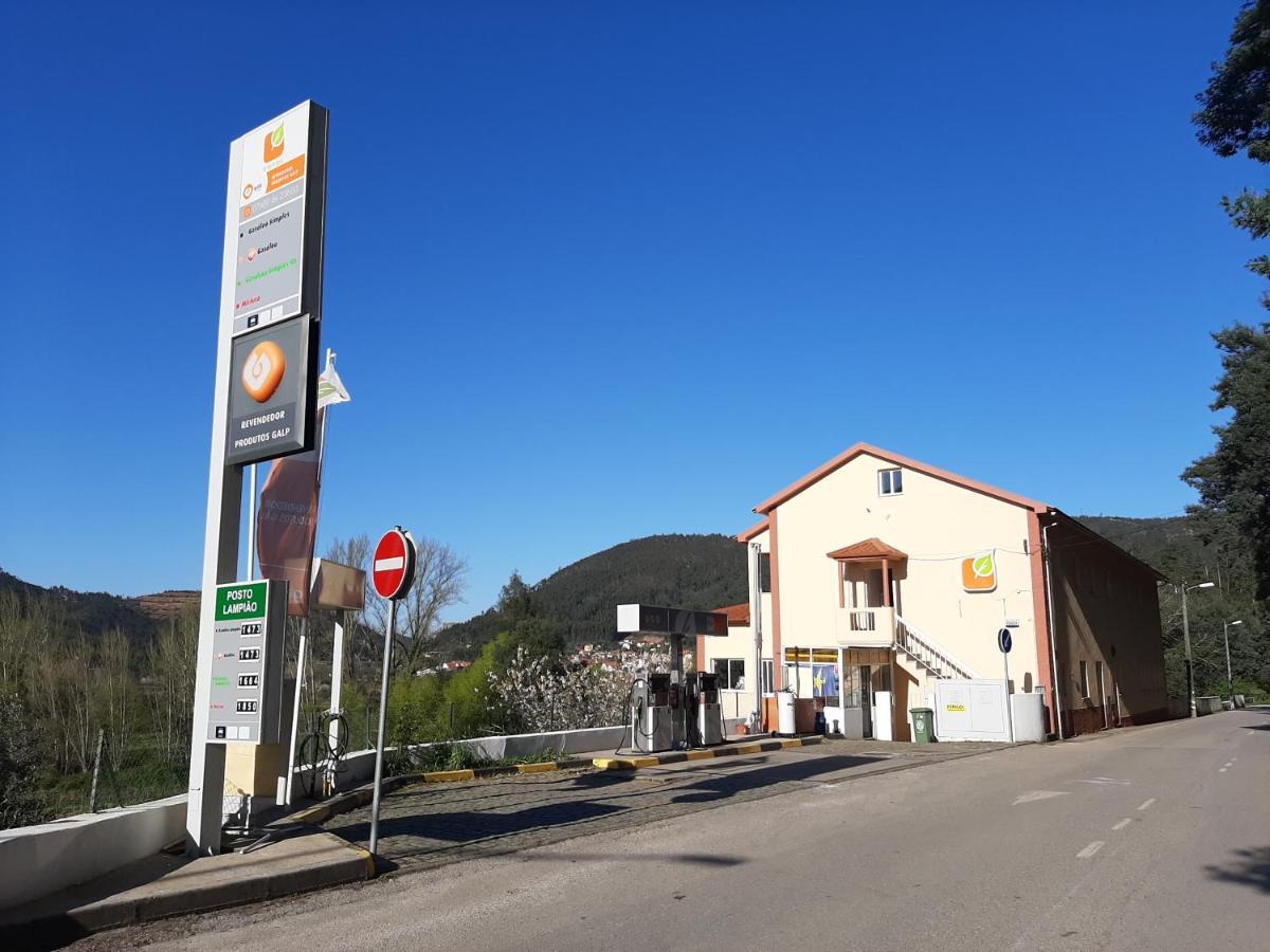 Hospedaria Lampiao Penacova Bagian luar foto
