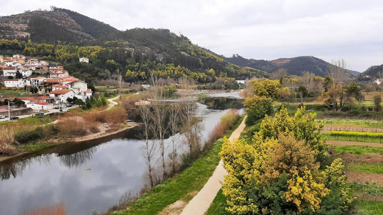 Hospedaria Lampiao Penacova Bagian luar foto