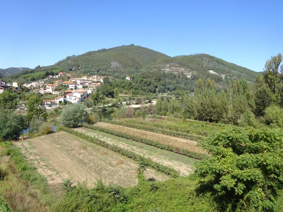Hospedaria Lampiao Penacova Bagian luar foto